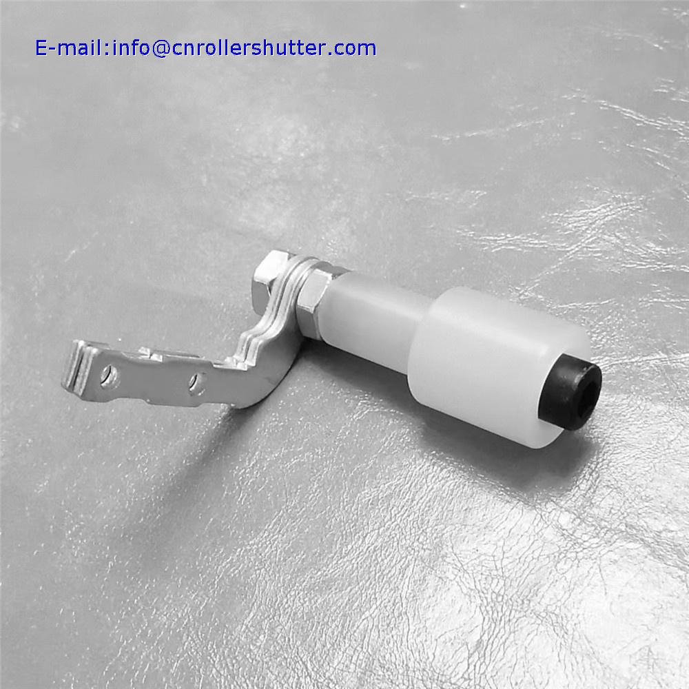 ROLLER SHUTTER Plastic entry guide
